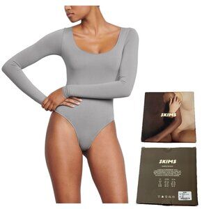 SKIMS Essential Long Sleeve Scoop Bodysuit Pacific 4X/5X